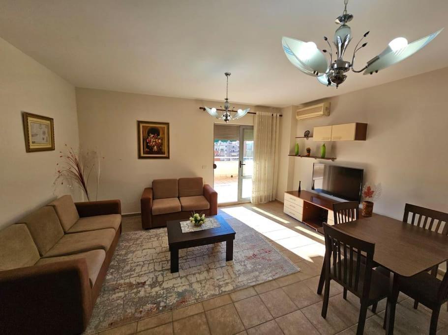 Central Apartment تيرانا المظهر الخارجي الصورة