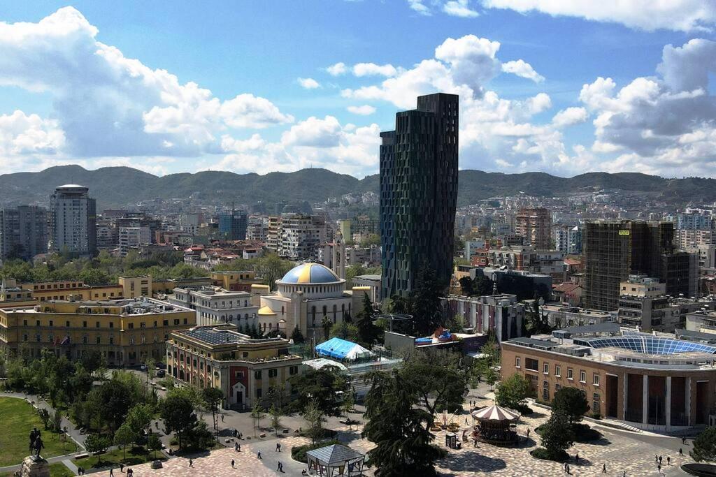 Central Apartment تيرانا المظهر الخارجي الصورة